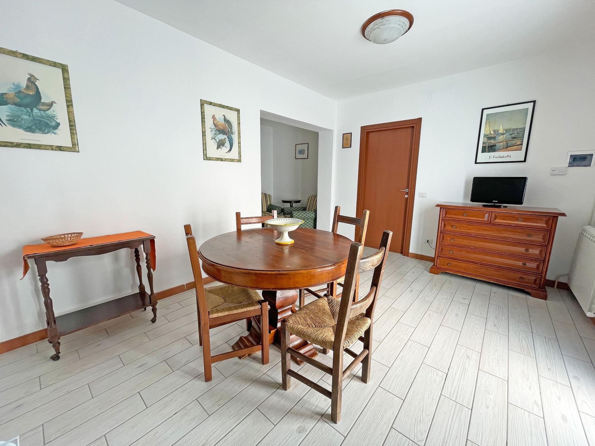 La Loggia - Gloria -adults Only *